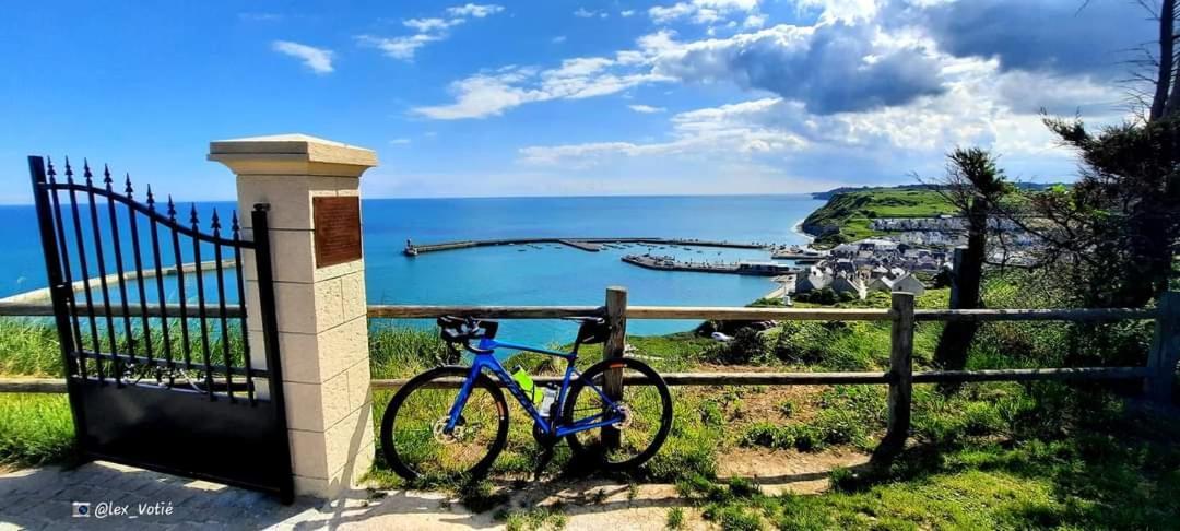 L'Overgnande Villa Vierville-sur-Mer Buitenkant foto